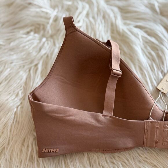 Skims Wireless Form T-shirt Bra Sienna Size 38C - Picture 7 of 9